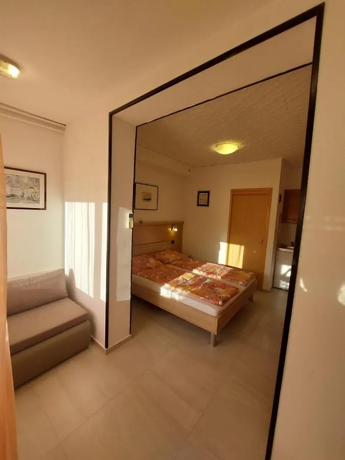 Apartmani Gamboc + Experience And Discounts 0*, Umag